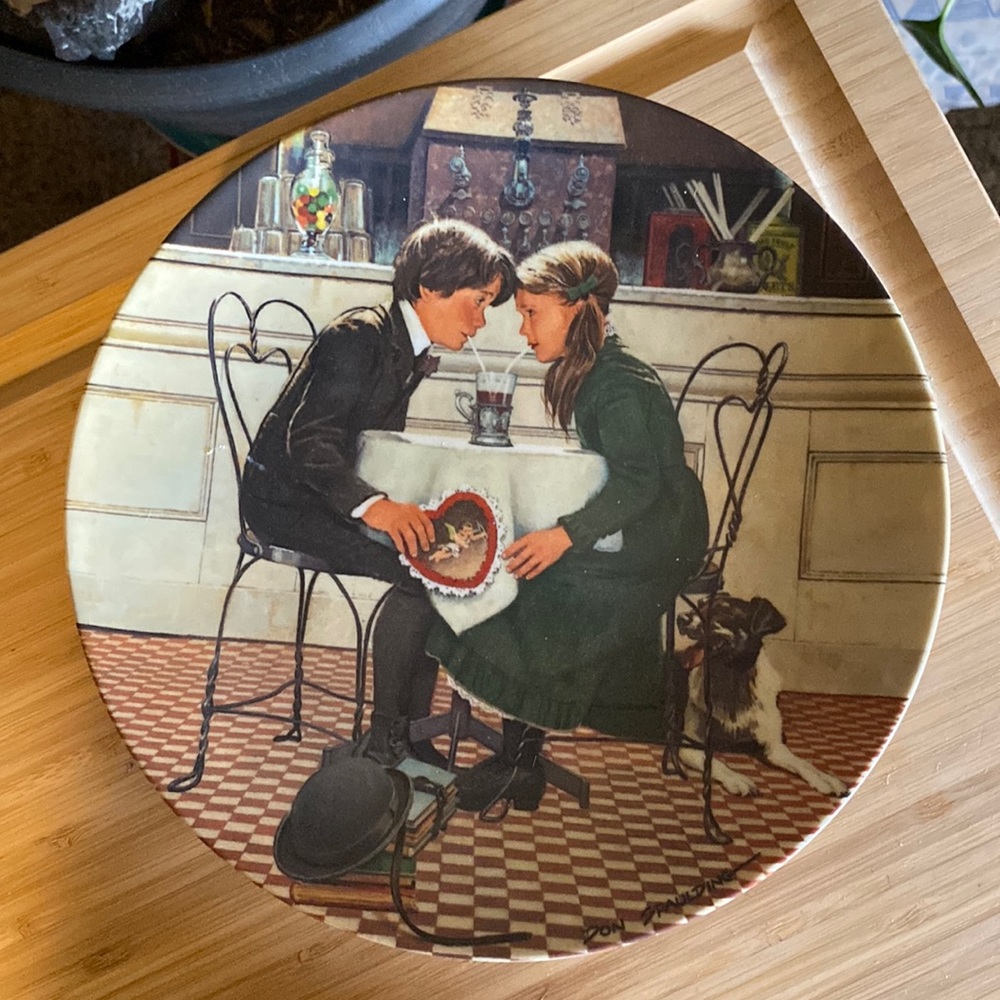 Vintage Edwin M Knowles Plate